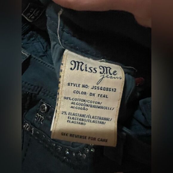 Miss Me Skinny Jeans - Picture 5 of 5